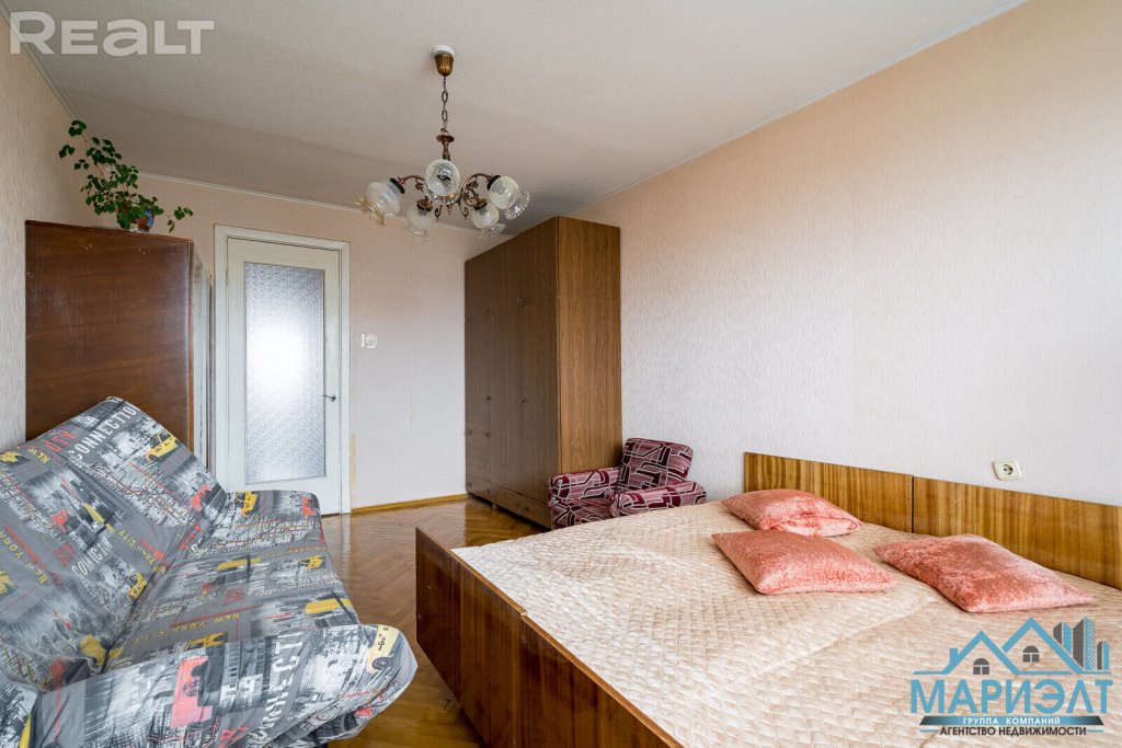 В Минске продают квартиру с личным мусоропроводом – такие были только у элиты. Сколько она стоит?