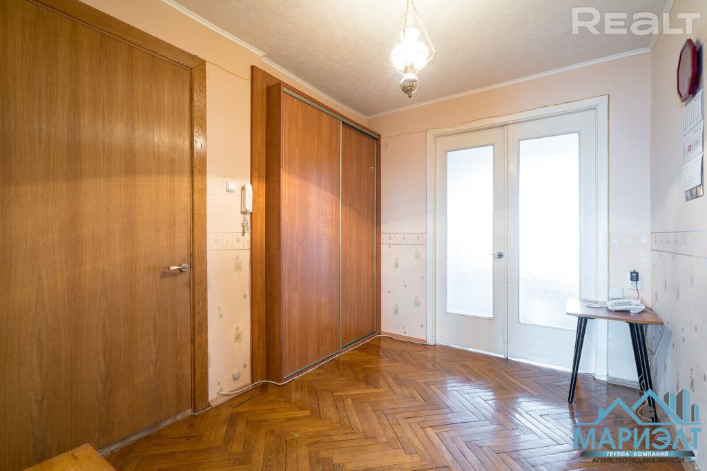 В Минске продают квартиру с личным мусоропроводом – такие были только у элиты. Сколько она стоит?