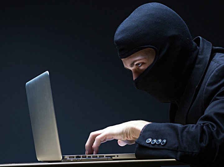 Мошенники стали обманывать по видеосвязи и подключили нейросети: теперь не факт, что вы действительно видите знакомого