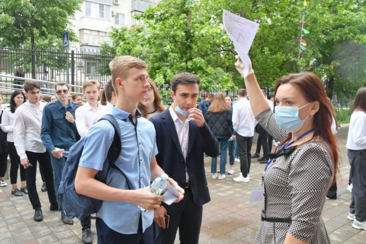 На заочку после школы - только со стажем. Минобразования о новациях приемной кампании 2024 года