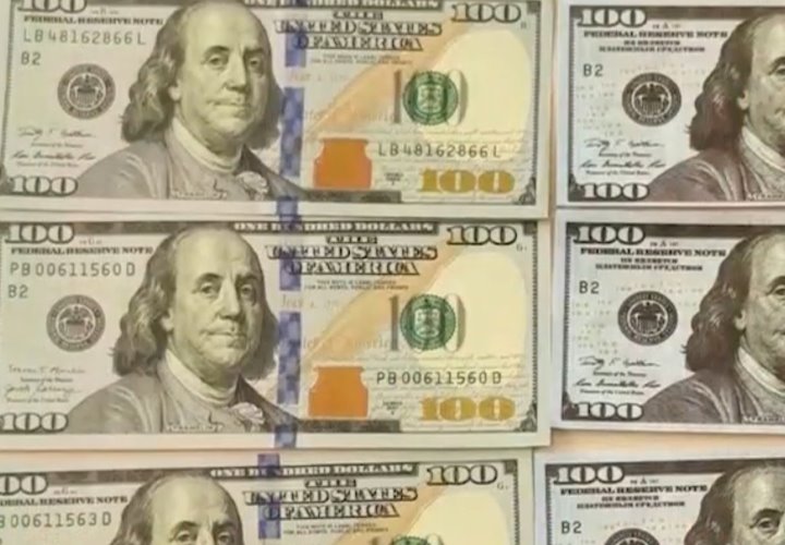 Брестчанин похитил у коллеги $5,6 тыс., заменив деньги сувенирными купюрами