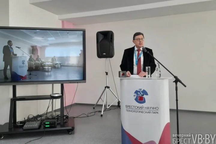 Революция, у которой не будет конца. К такому выводу пришли в Брестском технопарке