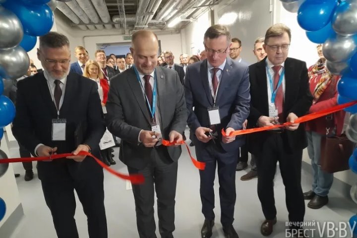 Революция, у которой не будет конца. К такому выводу пришли в Брестском технопарке