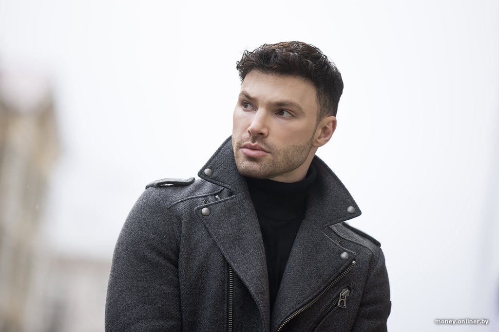 «Не выходил на улицу: казалось, я урод». Угадаете, сколько парень тратит на внешность?