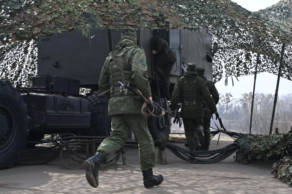 Зенитный ракетный полк в Лунинце заступил на службу