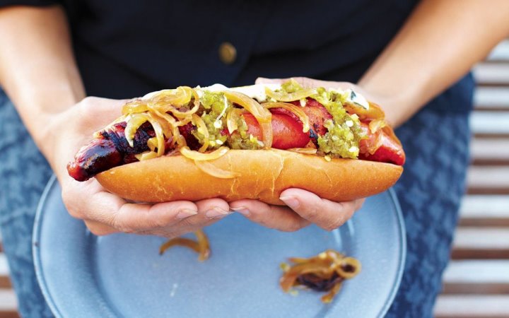 Пельмени и хот-доги: во всех школах Минска с четвертой четверти обновят меню