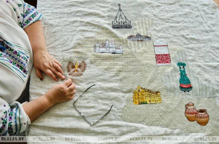 В Березовском районе приступили к вышивке фрагмента карты Брестской области
