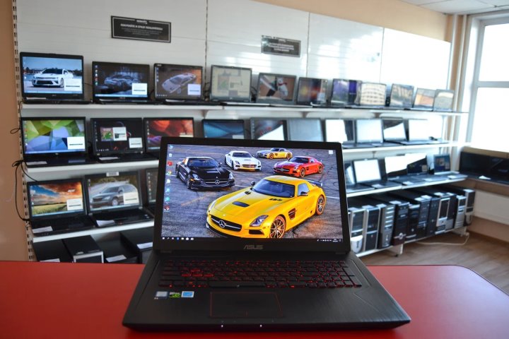 На рынке ноутбуков упали продажи и сменились лидеры. Что теперь покупают белорусы