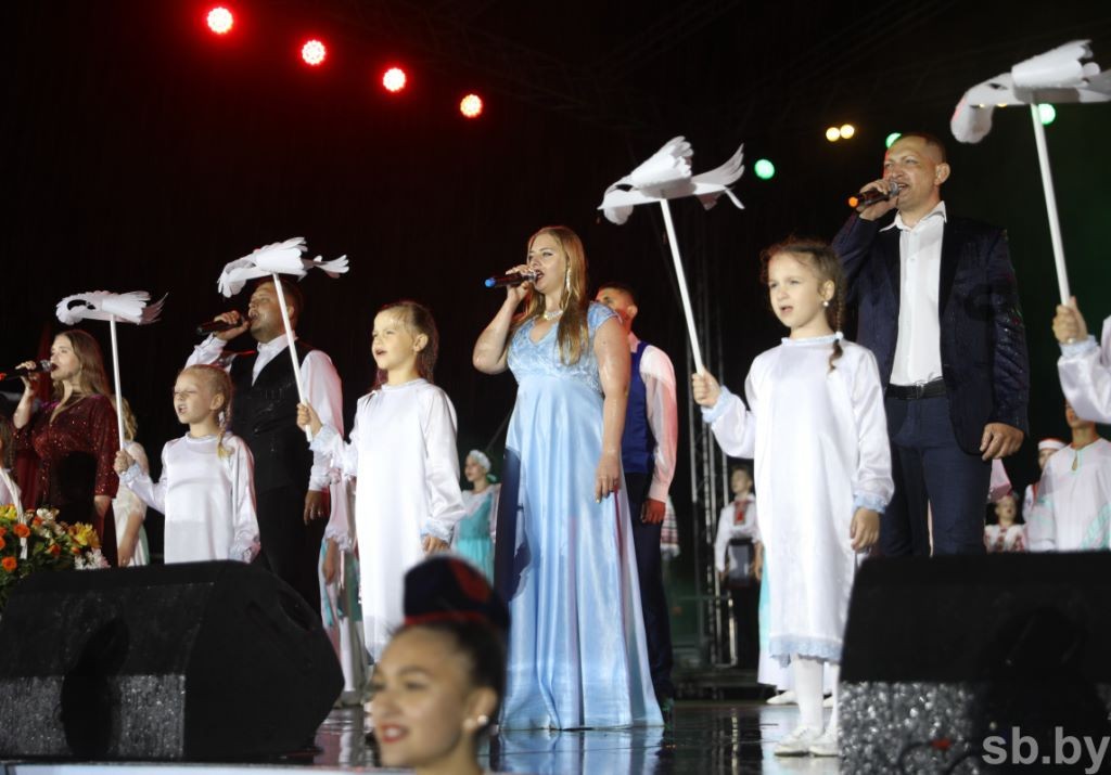 Праздничный концерт, посвященный Дню Независимости Республики Беларусь, прошел в Бресте