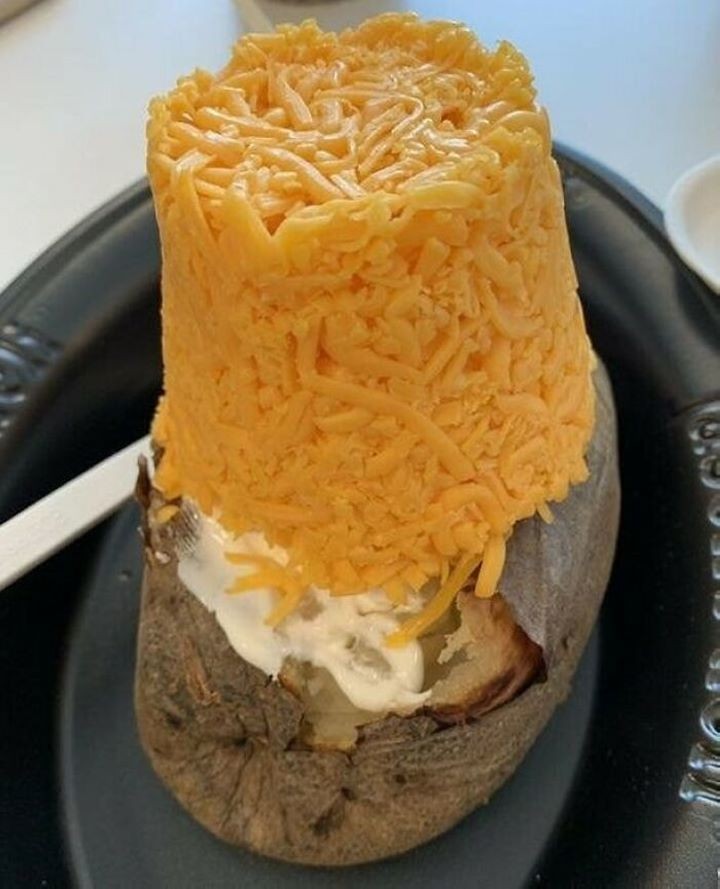 Даже в столовке лучше. На фото показали блюда, которые вызывают отвращение