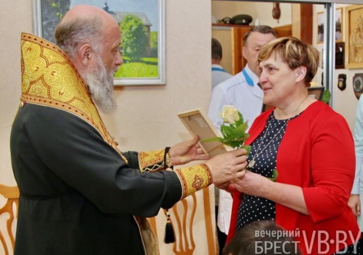 Вениамин отметил главврача брестской поликлиники