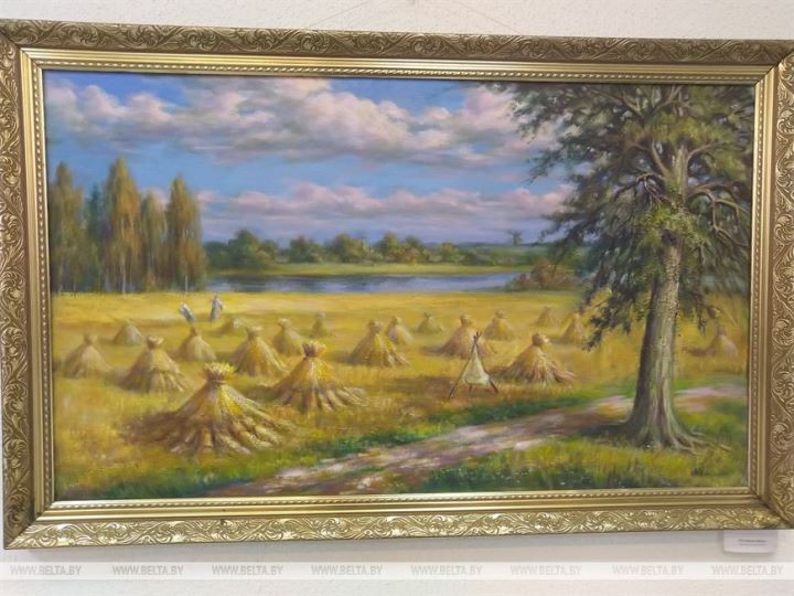 «Мой родны кут» в картинах Анатолия Желудко представили на выставке в Бресте