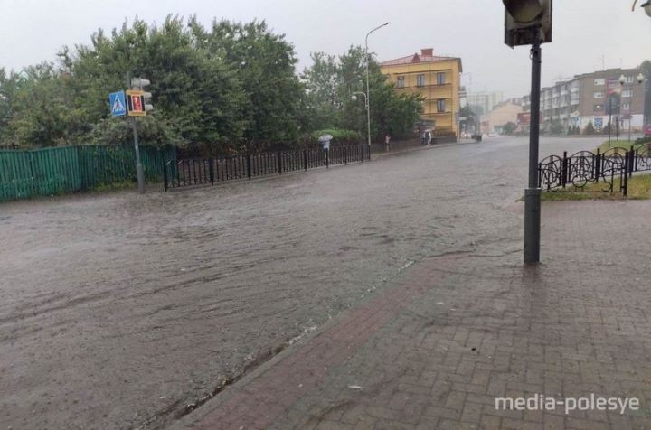 После дождя Пинск превратился в Венецию