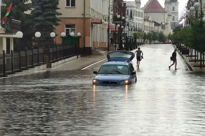 После дождя Пинск превратился в Венецию