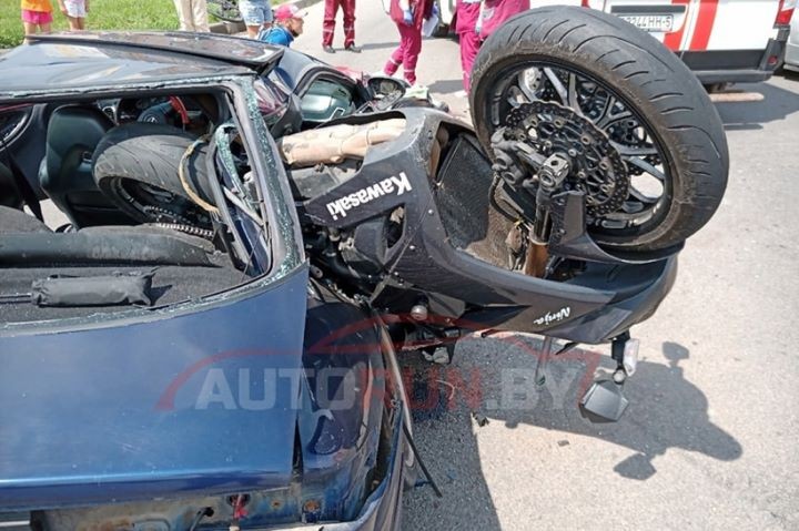 В Солигорске произошло страшное ДТП, в котором погиб мотоциклист. Опубликовано видео