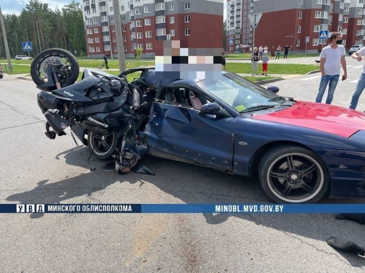 В Солигорске произошло страшное ДТП, в котором погиб мотоциклист. Опубликовано видео