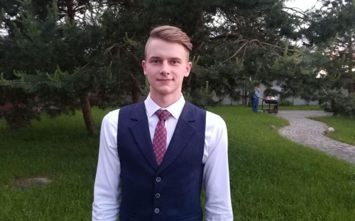 Алексей Олешко