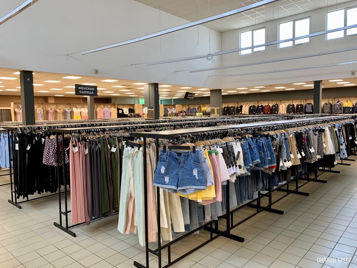 Магазин одежды в Бресте