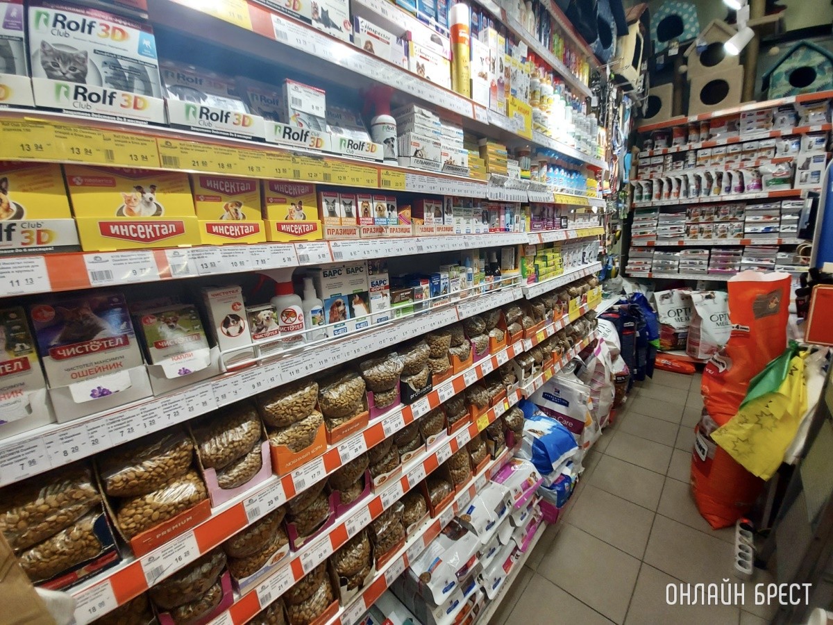 Скидка выходного дня в брестских зоомагазинах «Доктор Хвостов». Что купили, сколько отдали?