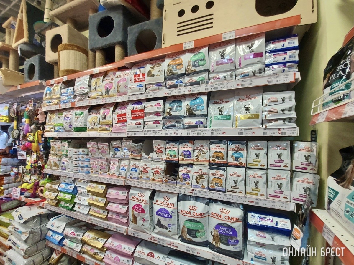 Скидка выходного дня в брестских зоомагазинах «Доктор Хвостов». Что купили, сколько отдали?