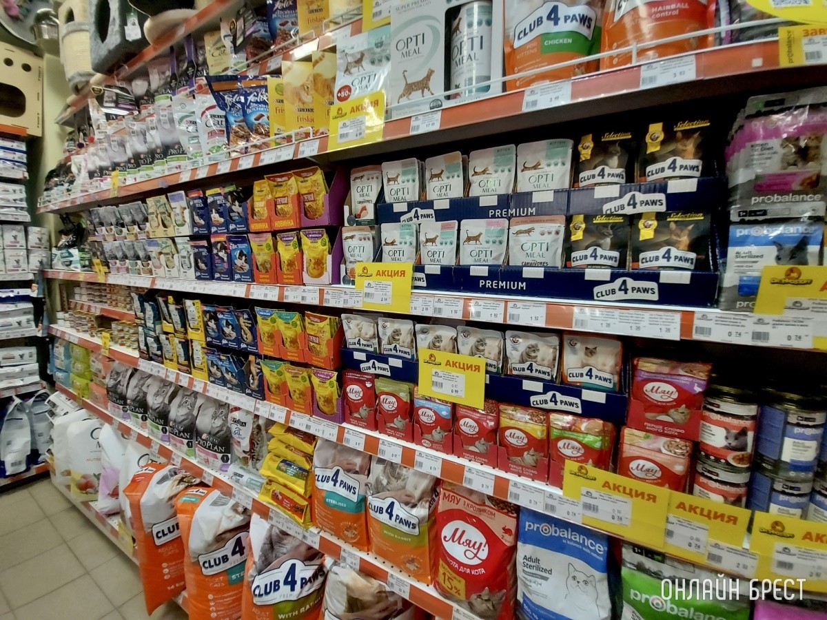 Скидка выходного дня в брестских зоомагазинах «Доктор Хвостов». Что купили, сколько отдали?