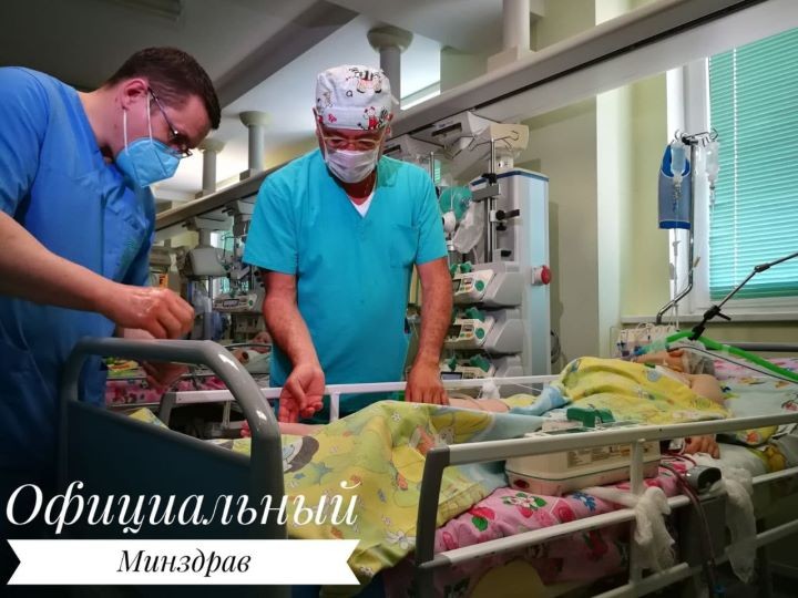 В Беларуси врачи первыми в мире прооперировали ребенка с аневризмой