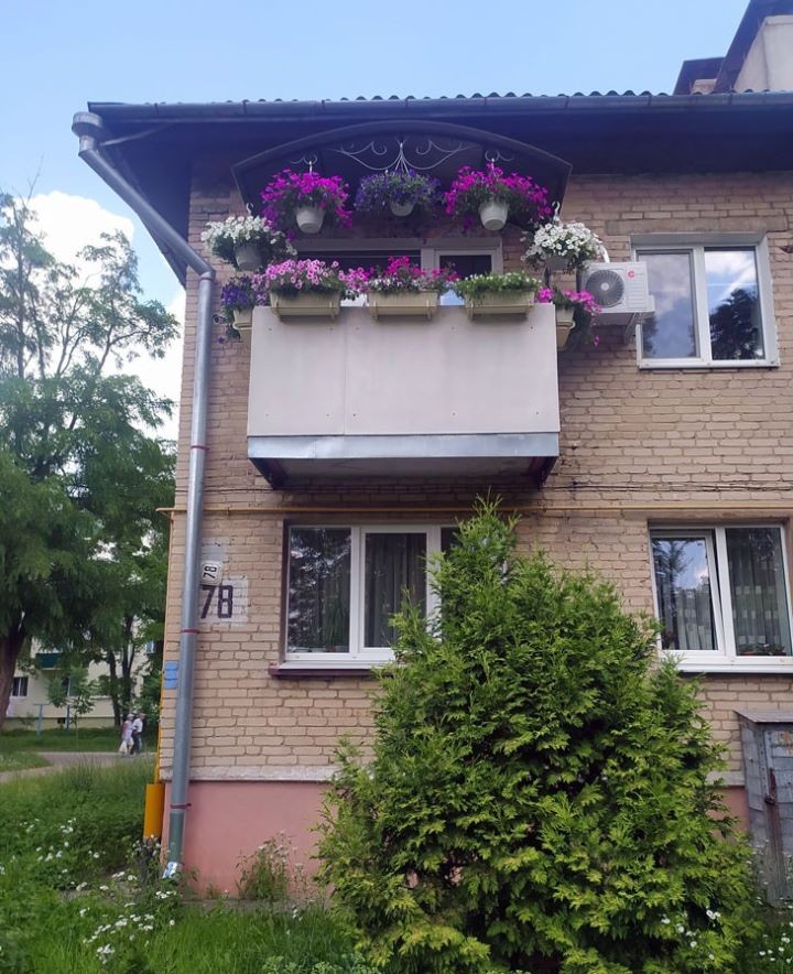 В Кобрине определили победителей конкурса: образцовый дом, лучшие подъезд и балкон