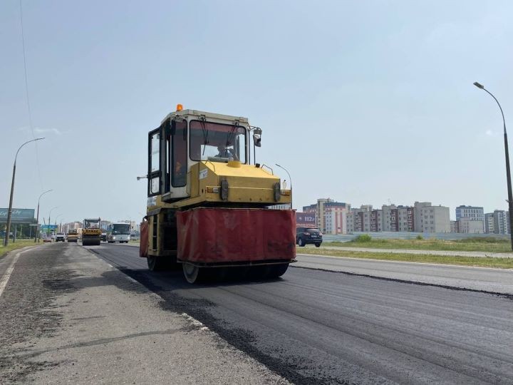 В Бресте впервые при асфальтировании используют технологию «Сларри-Сил»