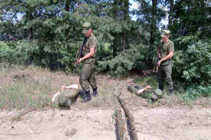 Артиллеристы и РЭБовцы совершили 50-километровый марш