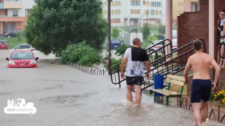 Посмотрите, как сегодня затопило Гродно