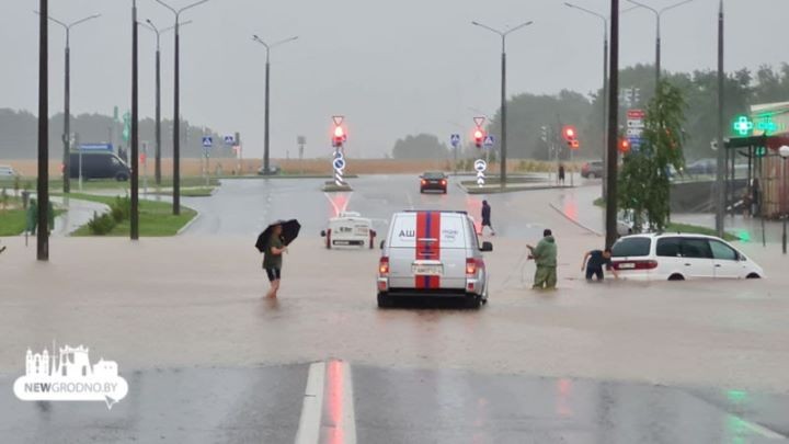 Посмотрите, как сегодня затопило Гродно