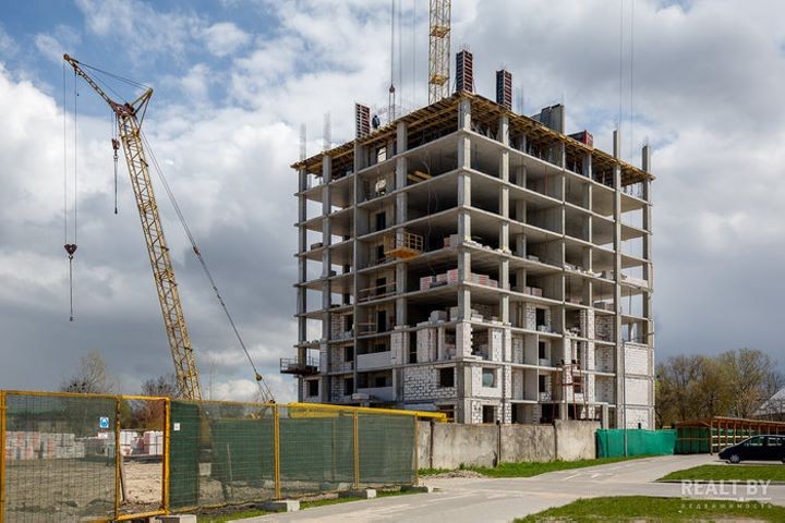 Проверили, как строится первый дом ЖК «Полесский» в Бресте