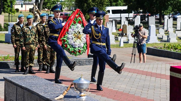В Бресте перезахоронили останки двух воинов