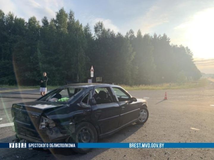 В Дрогичинском районе произошло ДТП. Травмированы два человека