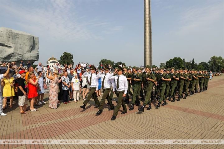 Студенты военной кафедры Гомельского медуниверситета приняли присягу в Брестской крепости