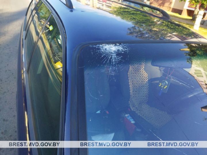 В Иваново 20-летняя девушка сбила мужчину