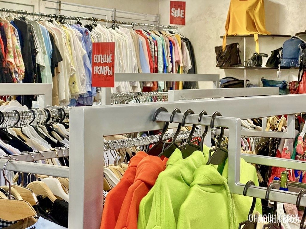 Сарафаны, блузки, платья, комбинезоны и масса других стильных новинок на лето в магазине «Mona collection» в Бресте