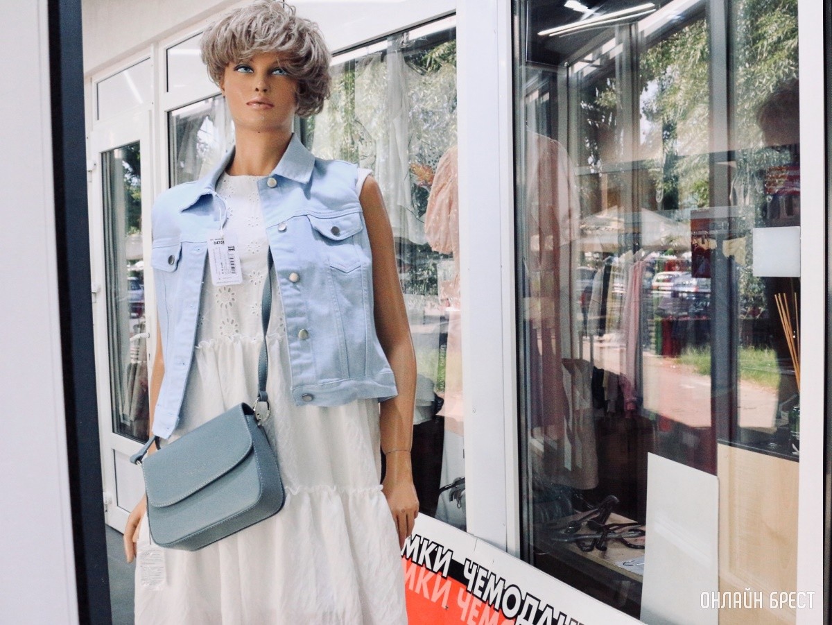 Сарафаны, блузки, платья, комбинезоны и масса других стильных новинок на лето в магазине «Mona collection» в Бресте