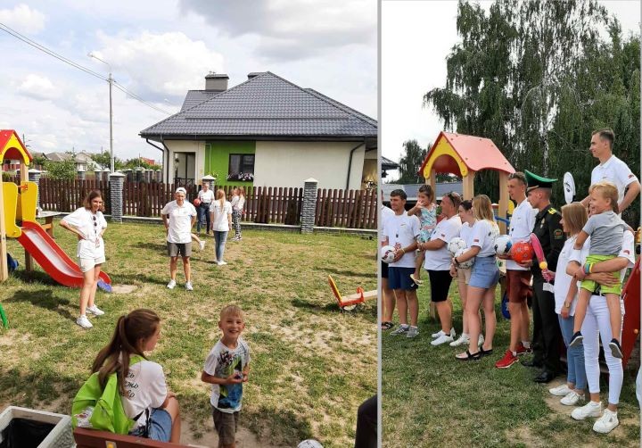 Представители Республиканского молодежного поезда навестили дом семейного типа в Ленинском районе г. Бреста