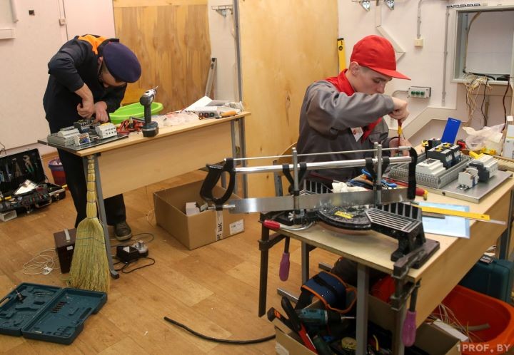 С каждым годом все больше абитуриентов выбирают ПТУ