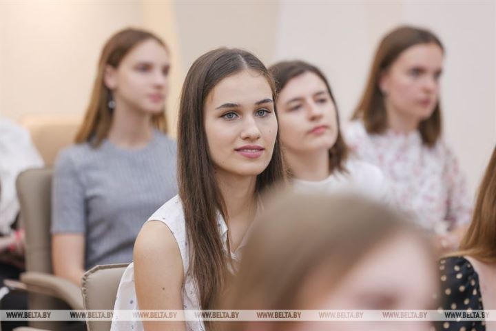 В Бресте чествуют лучших выпускников школ, набравших 100 баллов на ЦТ