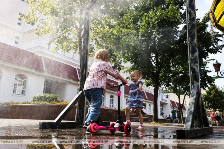 Брестчане испытывают на себе «уличный душ»