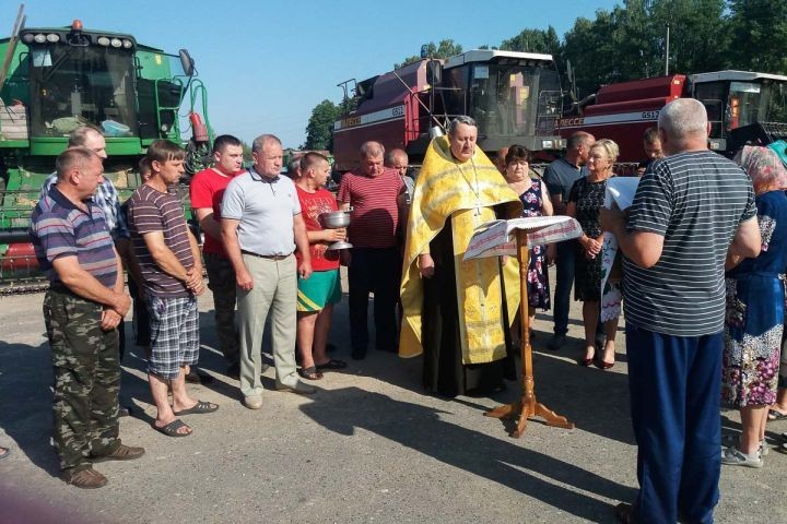 Праздник хлеборобов «Зажинки-2021» прошёл в агрогородке Киселёвцы в Кобринском районе