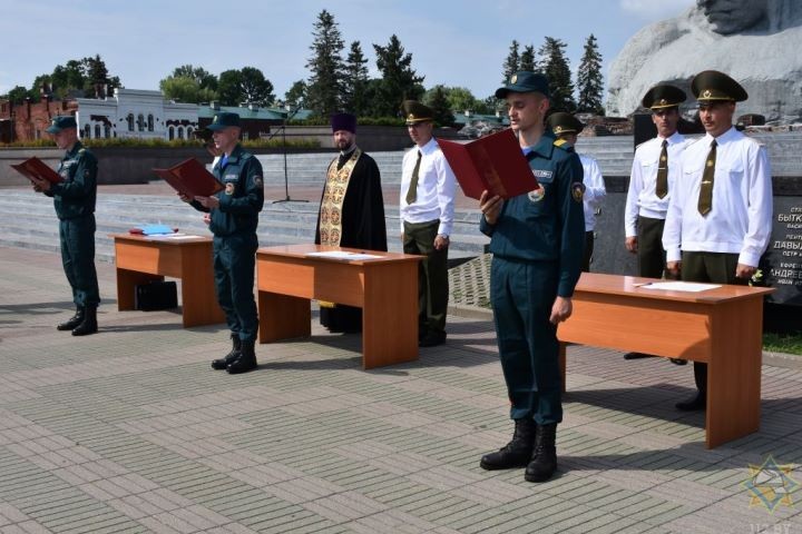 В Брестской крепости прошло торжественное принесение присяги спасателями