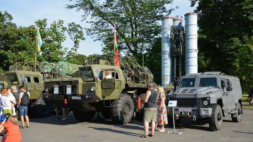 Без фейерверка, но с оркестром: как Брест отпраздновал День города