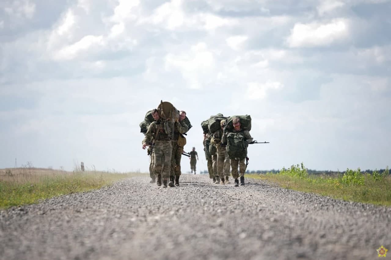 На полигоне под Брестом военнослужащие специальной разведки готовятся к конкурсу «Полярная звезда»