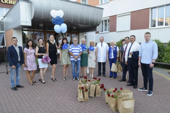 В День освобождения города Бреста в областном роддоме поздравили новорожденных