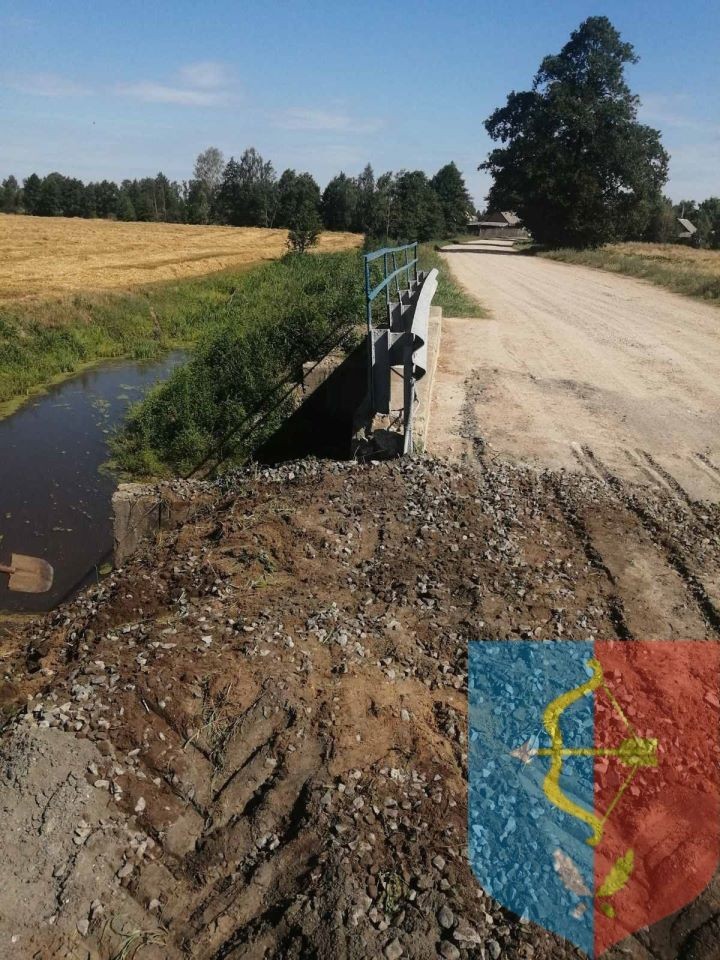 В Пинском районе устранили размывы у моста