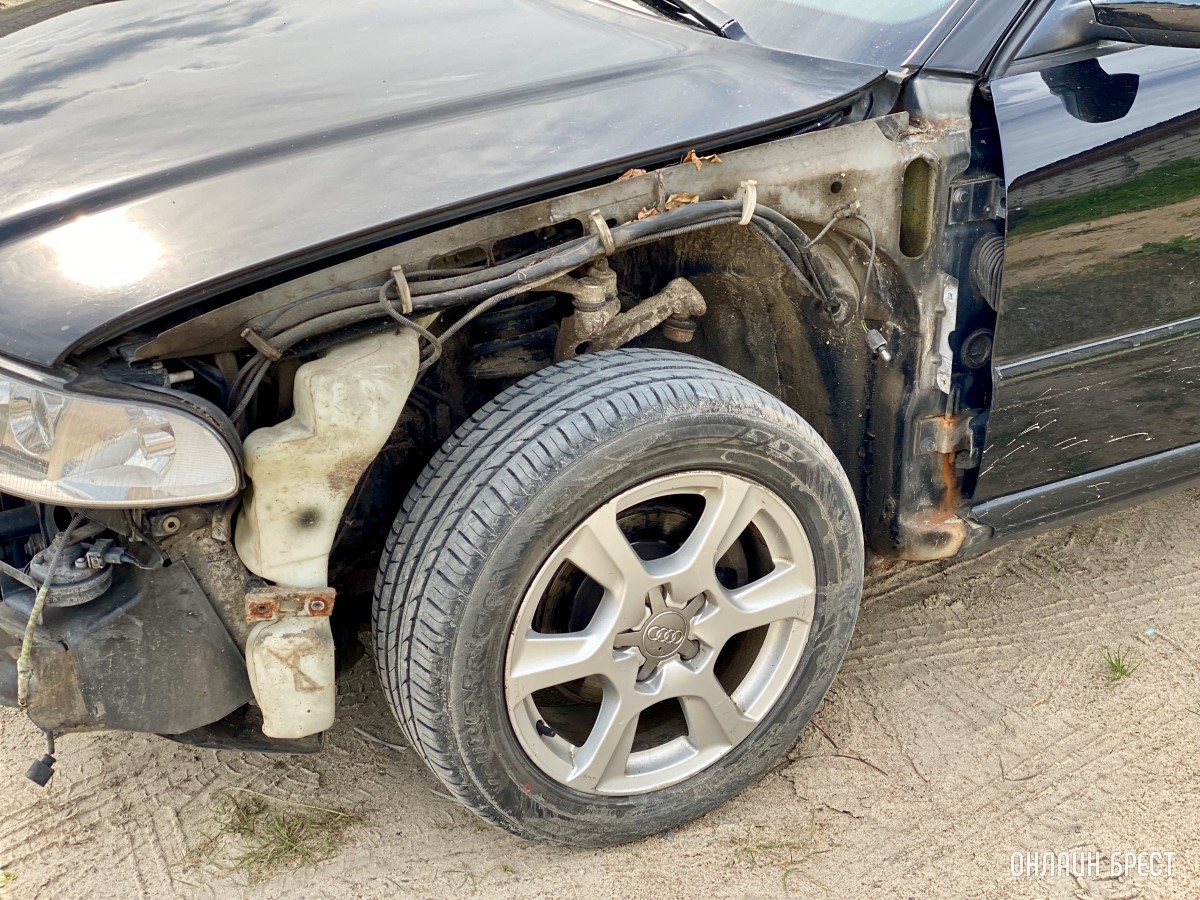 «Айрон Доктор» или «Железный Доктор» – антикоррозионная обработка кузова, днища, порогов в Бресте!