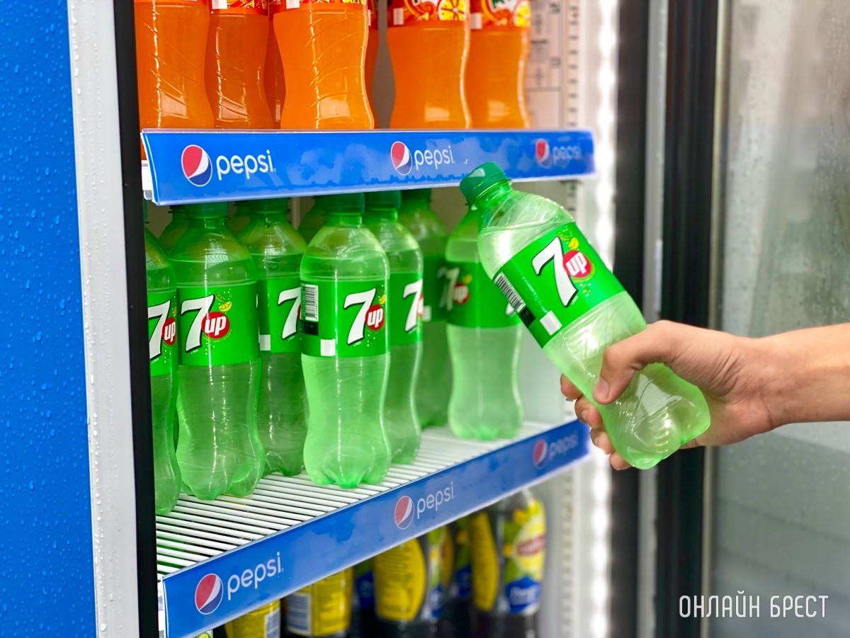 Донеры (шаурма) и Хот-доги, которые ты оценишь! В Бресте на Востоке открылось новое заведение «Лаваш донер спот»